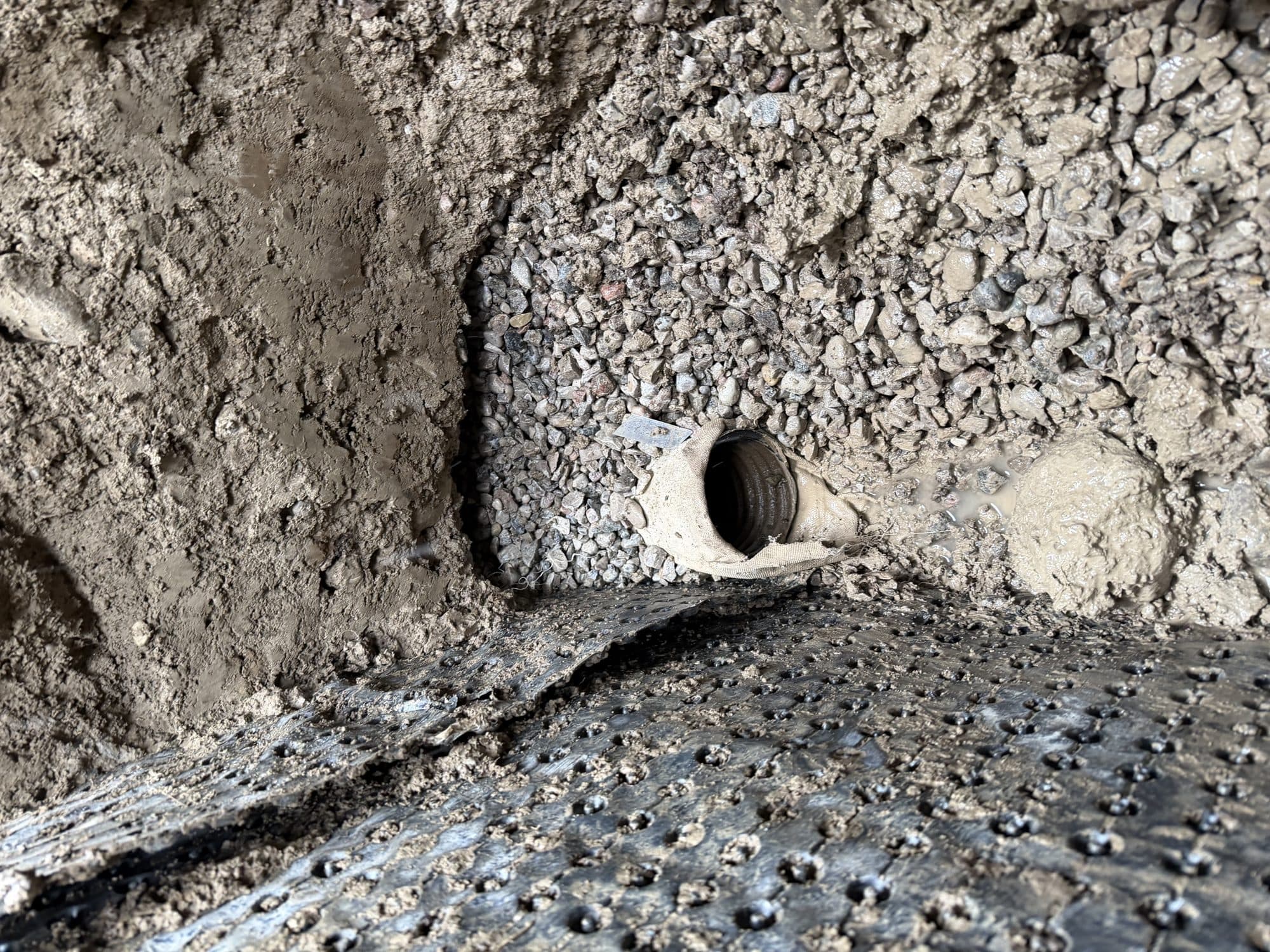 Weeping tile and drainage work on a rural Oro-Medonte-area foundation